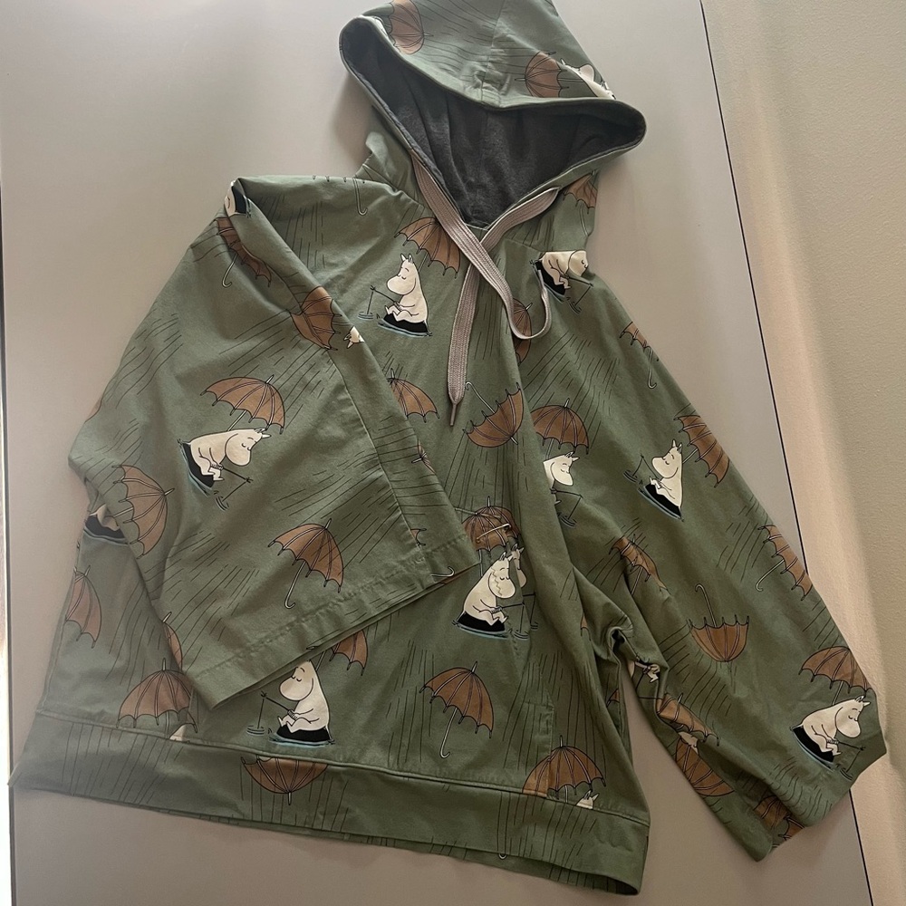 Oversized Hoodie Moomin Print
